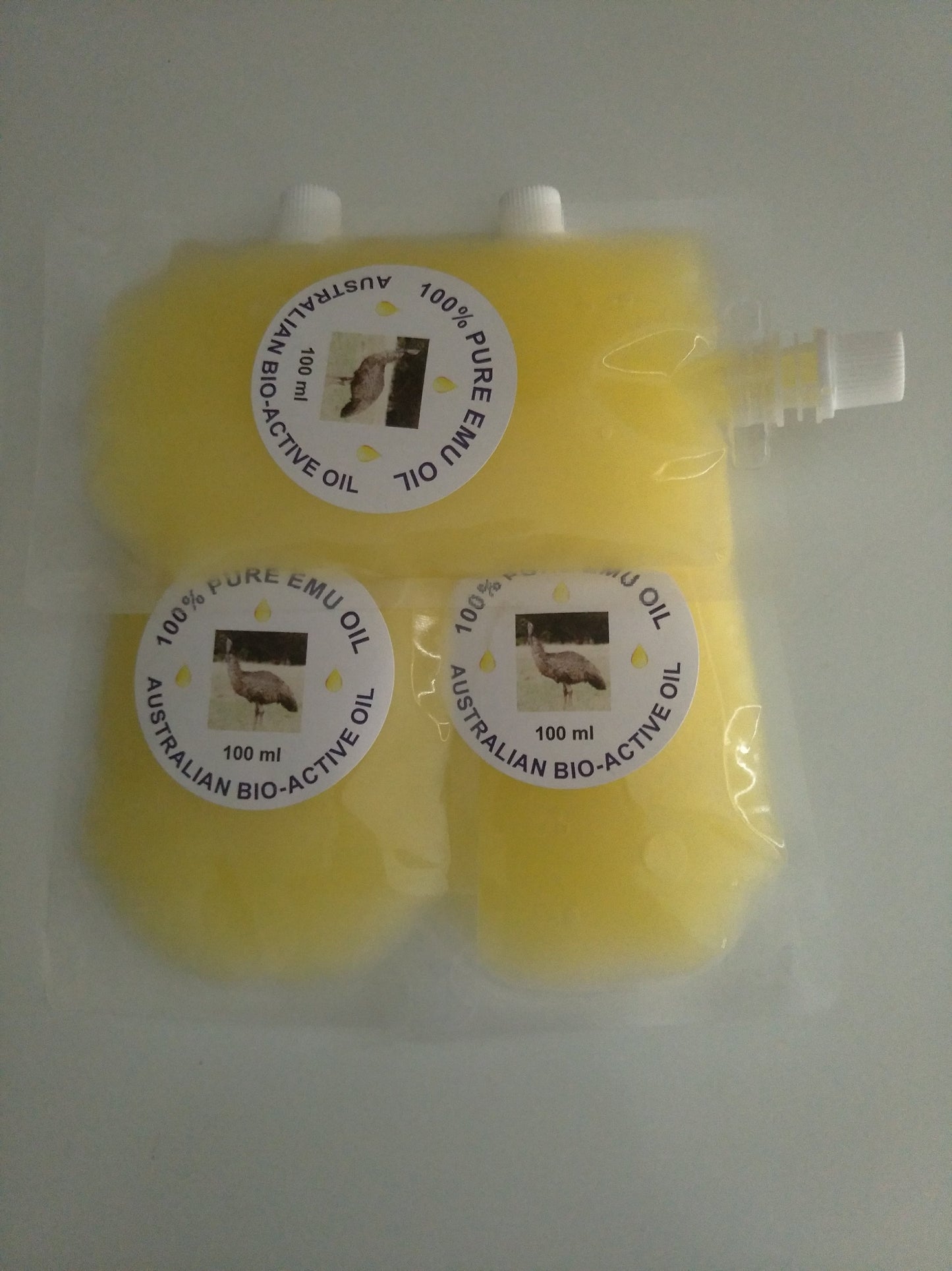 100 ML Pure Australian Emu oil with free shipping FREE SHIPPING IN AUSTRALIA)